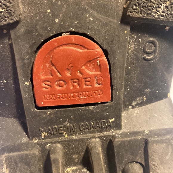 Sorel boots SZ 9 - Picture 6 of 6